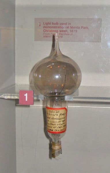 An Edison lamp used in the Menlo Park demonstrations of December 1879.