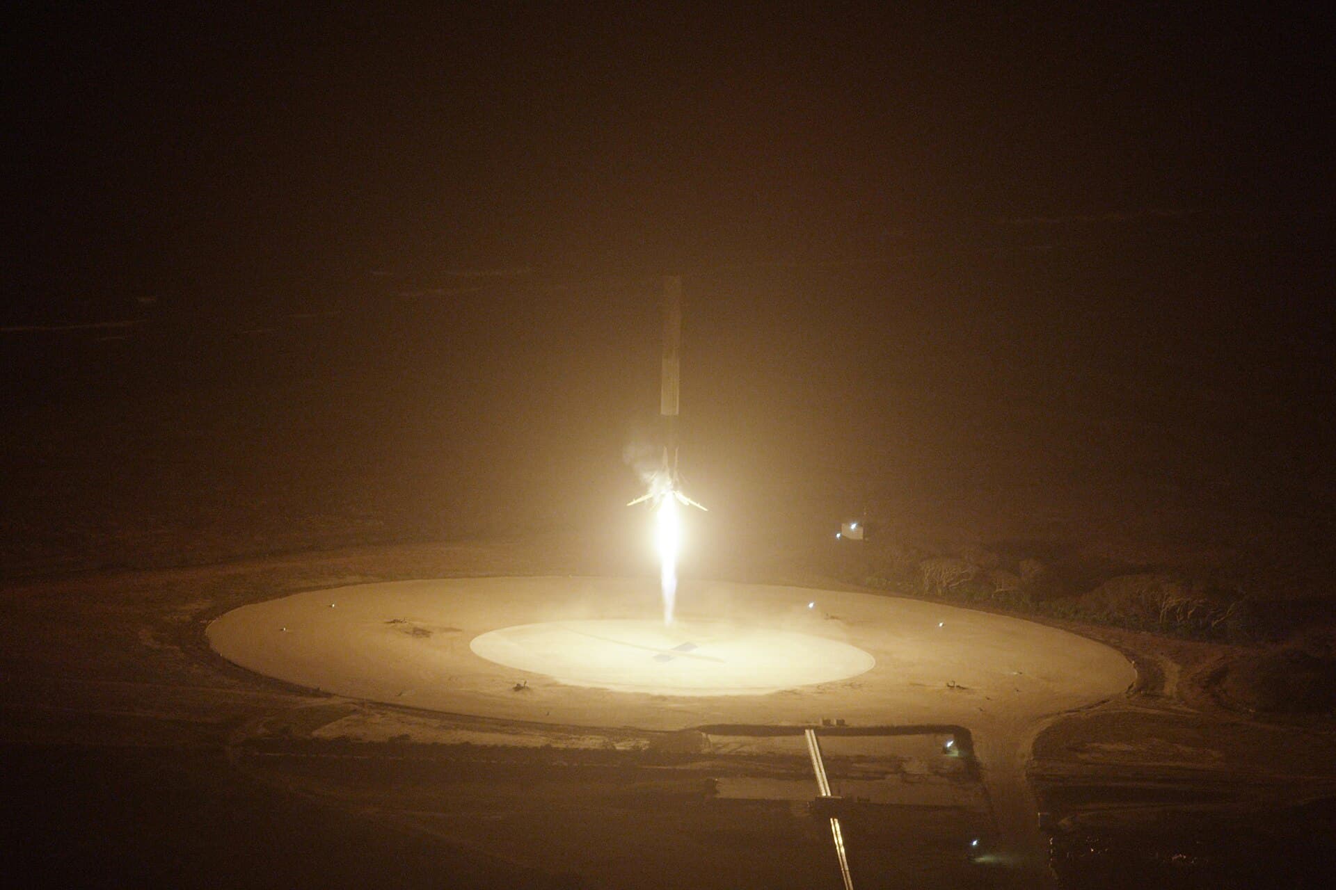A Falcon 9 first stage landing at Landing Zone 1 on December 21, 2015.